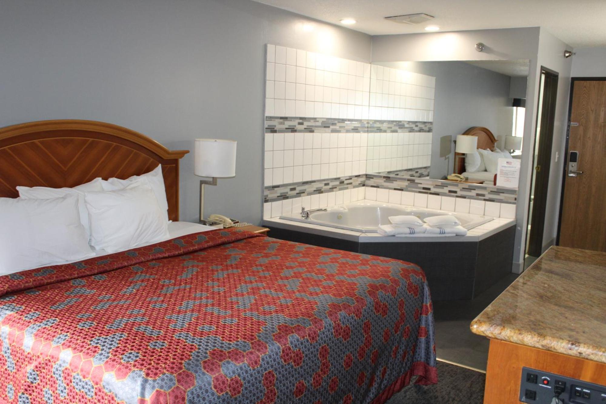 American Inn And Suites Ionia Kültér fotó