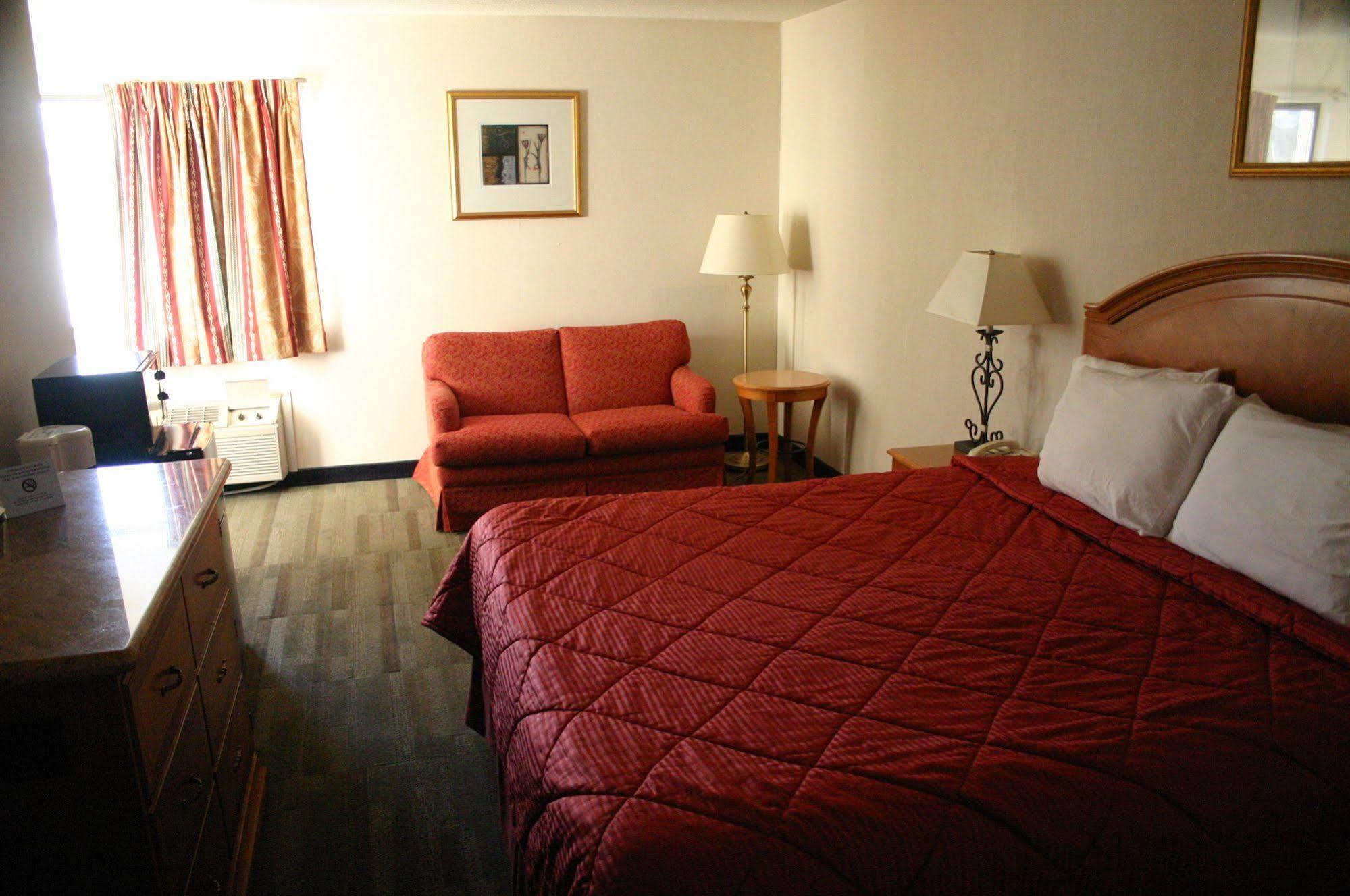 American Inn And Suites Ionia Kültér fotó
